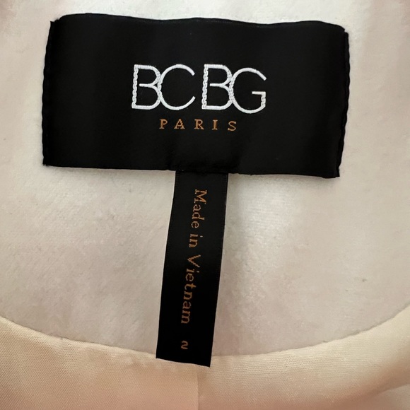 BCBG cropped pea coat - Picture 3 of 4